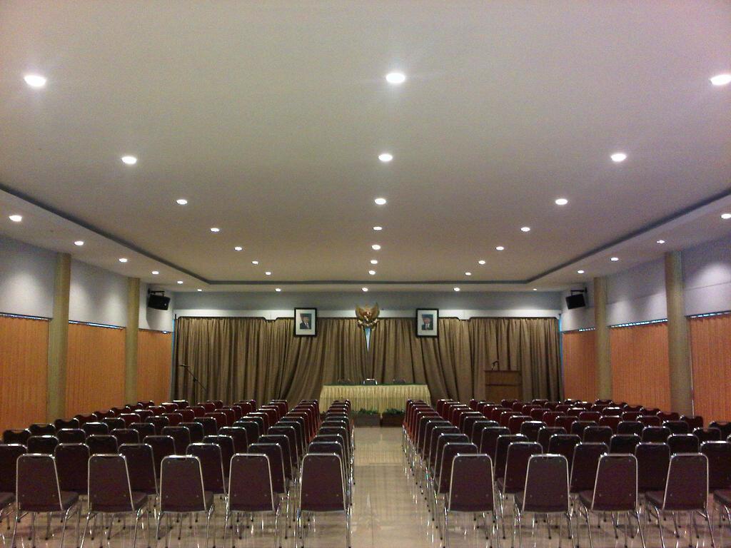 Patra Comfort Parapat Exterior photo
